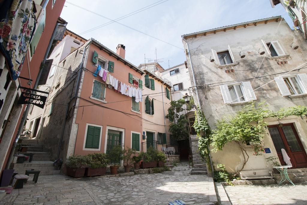 Apartment Piazza Antica 罗维尼 外观 照片